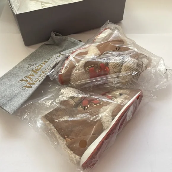 Vivienne Westwood 3-tongue Sneakers in shearling NEW!!! 37
